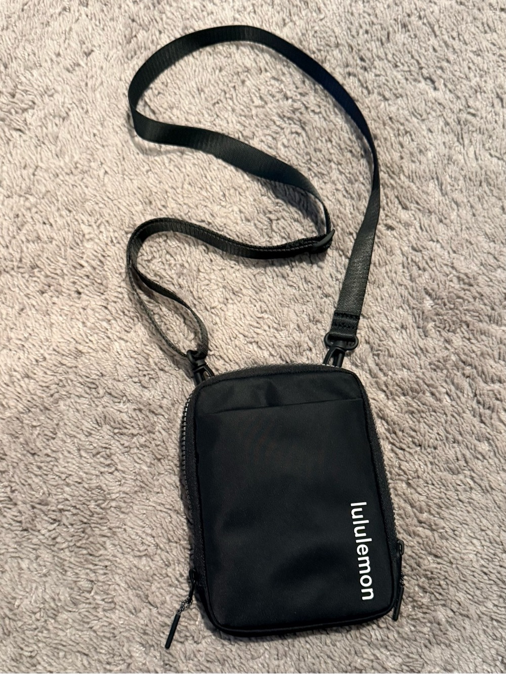 lululemon athletica Black Compact Crossbody Pouch